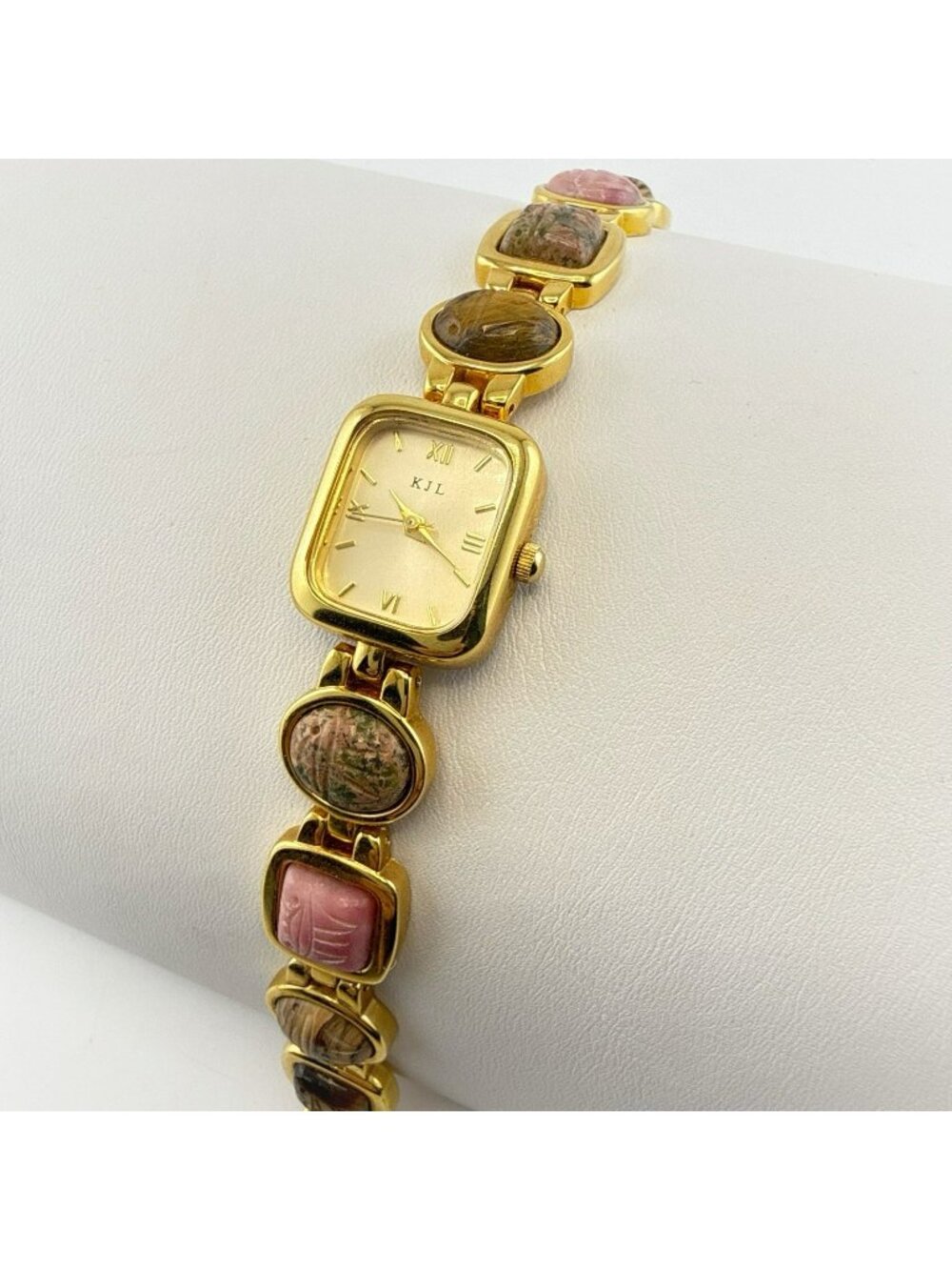 Kenneth Jay Lane KJL Watch Scarab Egyptian Beetle Gemstone Gold Tone NEW BATTERY